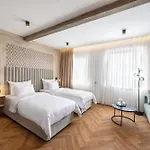 Otel Julian Alps Zgornje Gorje