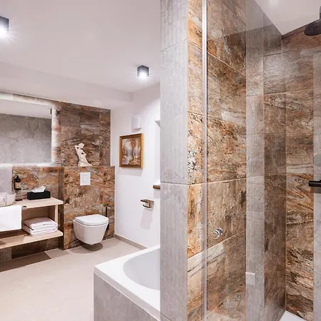 ホテル Julian Alps 4*