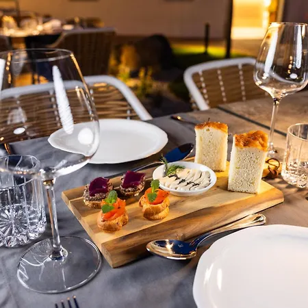 호텔 Julian Alps 4*