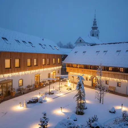 Julian Alps Otel Zgornje Gorje