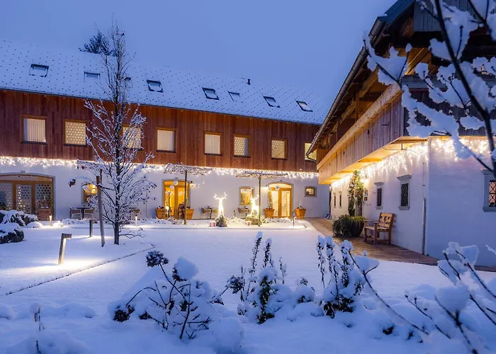 Hotell Julian Alps 4*